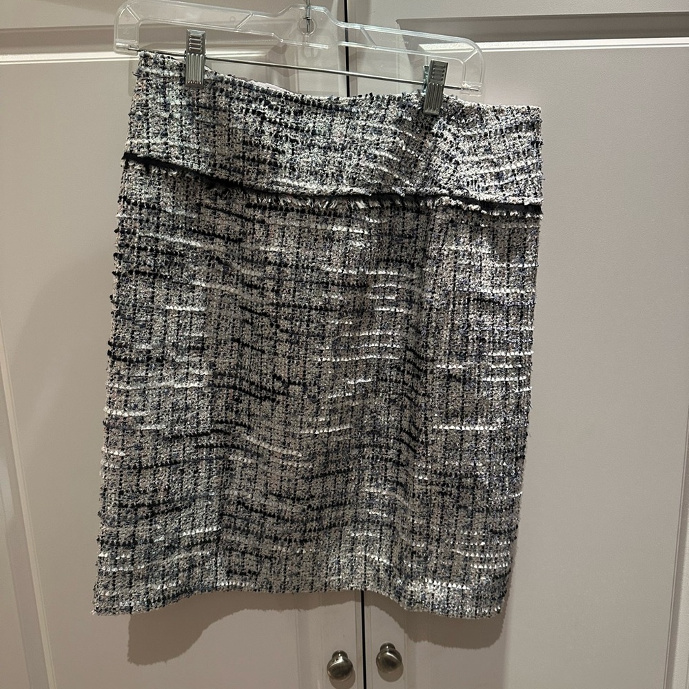 Excellent Pre loved Anne Klein Tweed Skirt